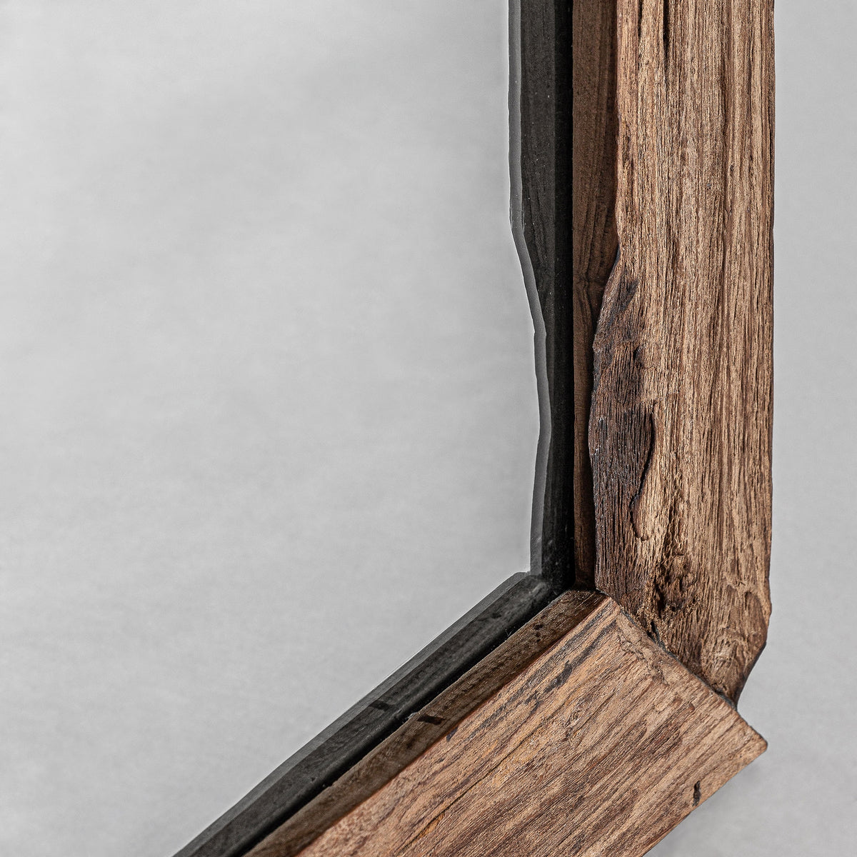 Biniali Teak Mirror – 65 × 150 cm – LoNiu Home