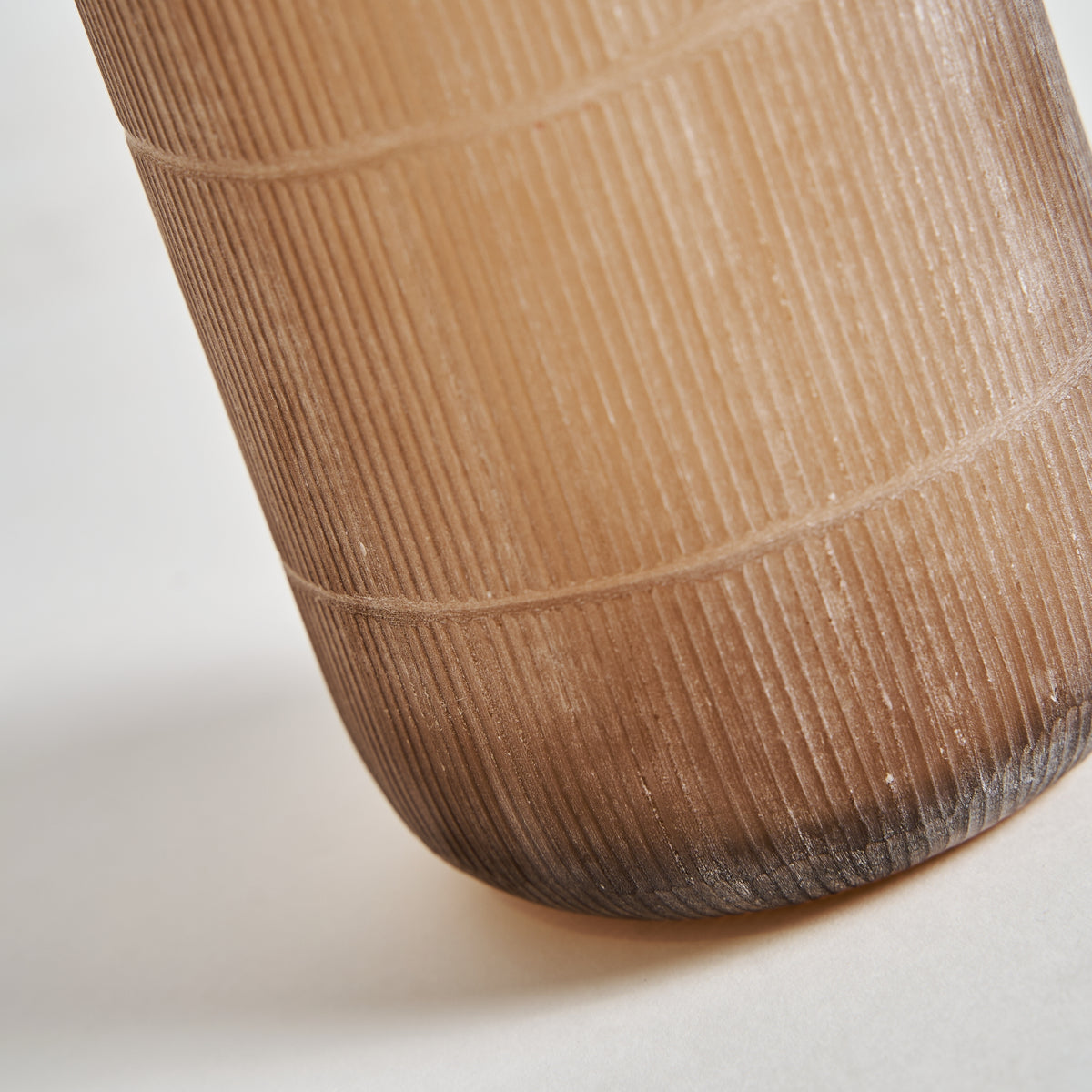 Desz Sand Glass Vase – Tall by VICAL – detail view 2