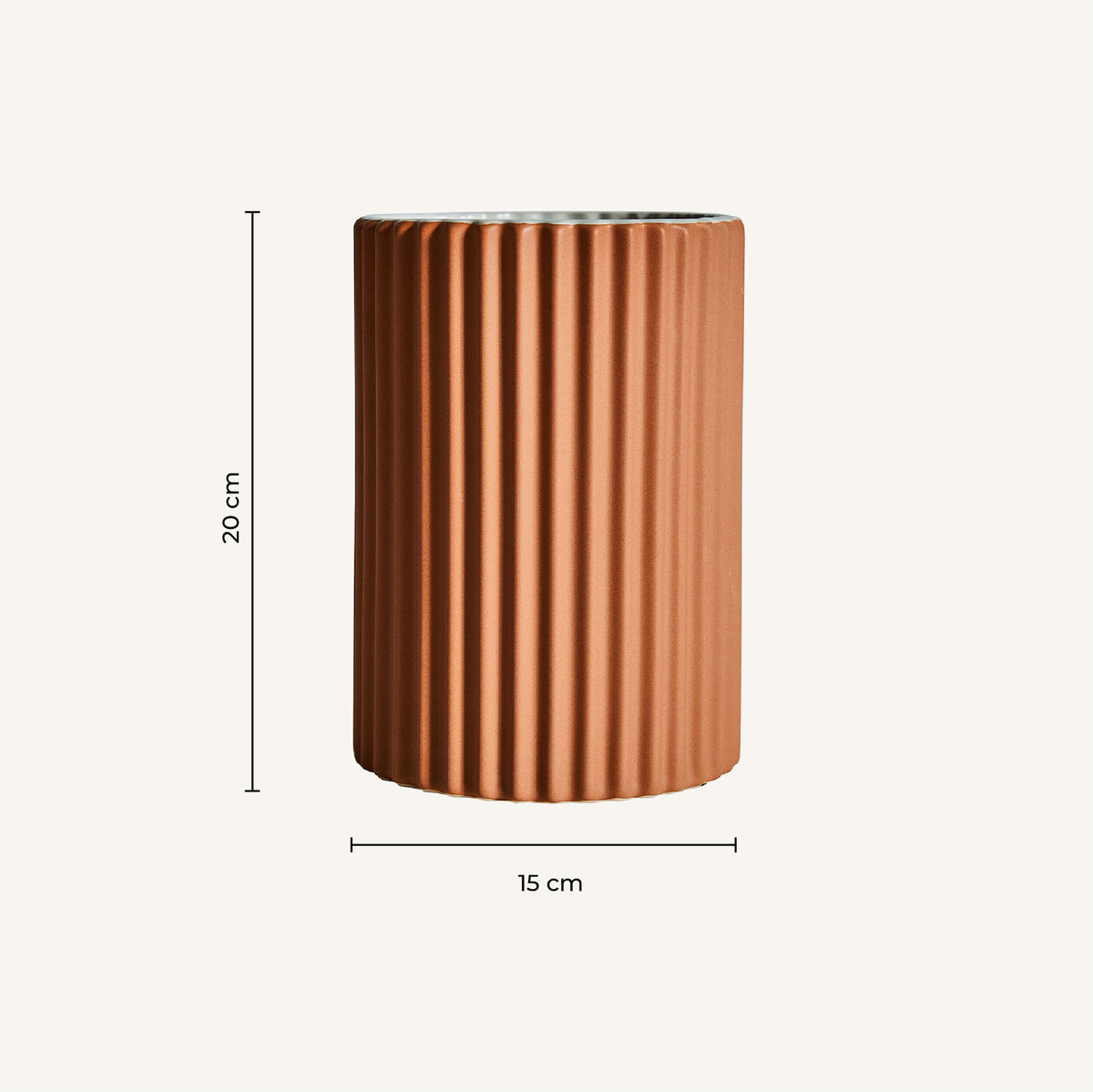 Plissé Stone Ceramic Vase by VICAL – detail view 3
