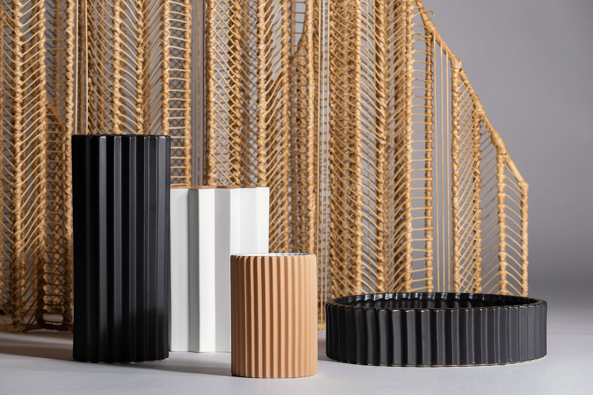 Plissé Stone Ceramic Vase by VICAL – detail view 6