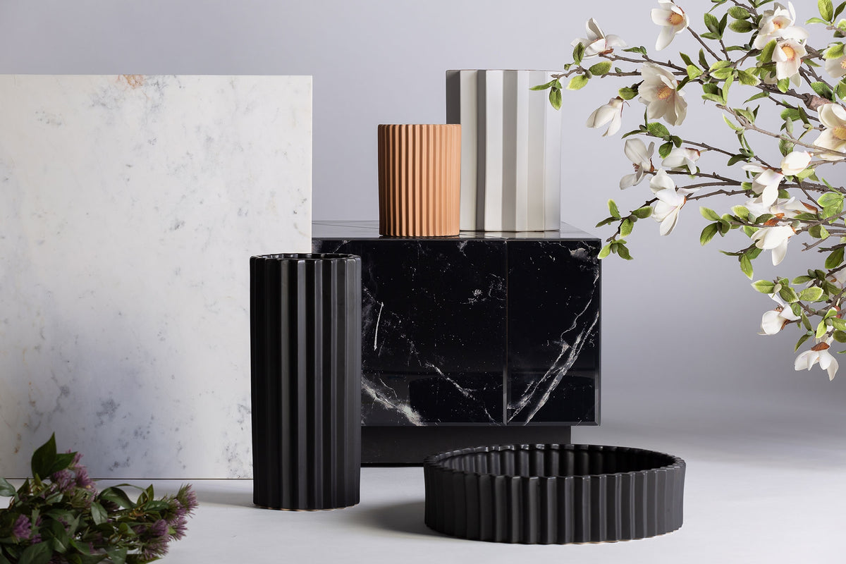 Plissé Stone Ceramic Vase by VICAL – detail view 7