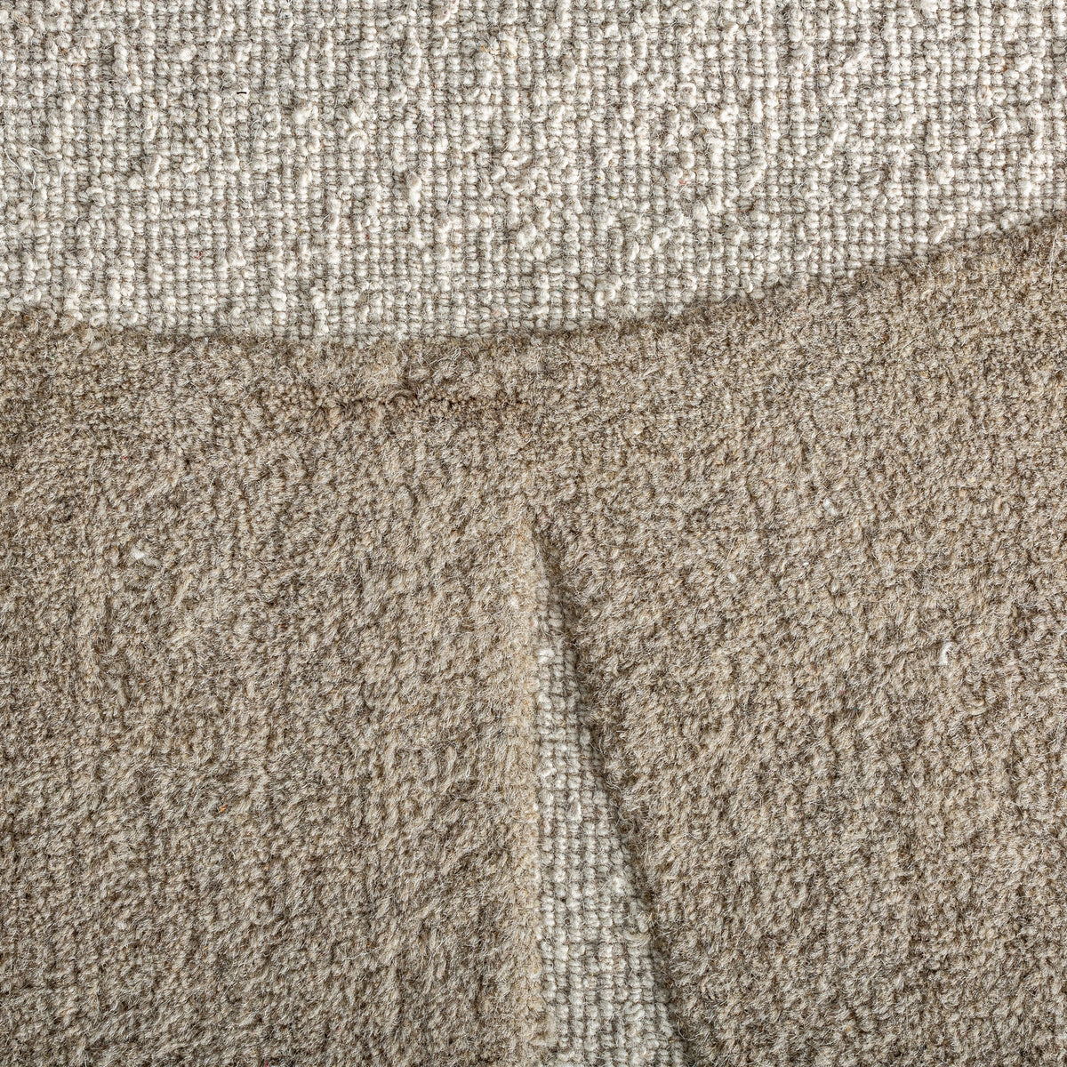 Arenós Wool Rug – 240 × 340 cm – LoNiu Home