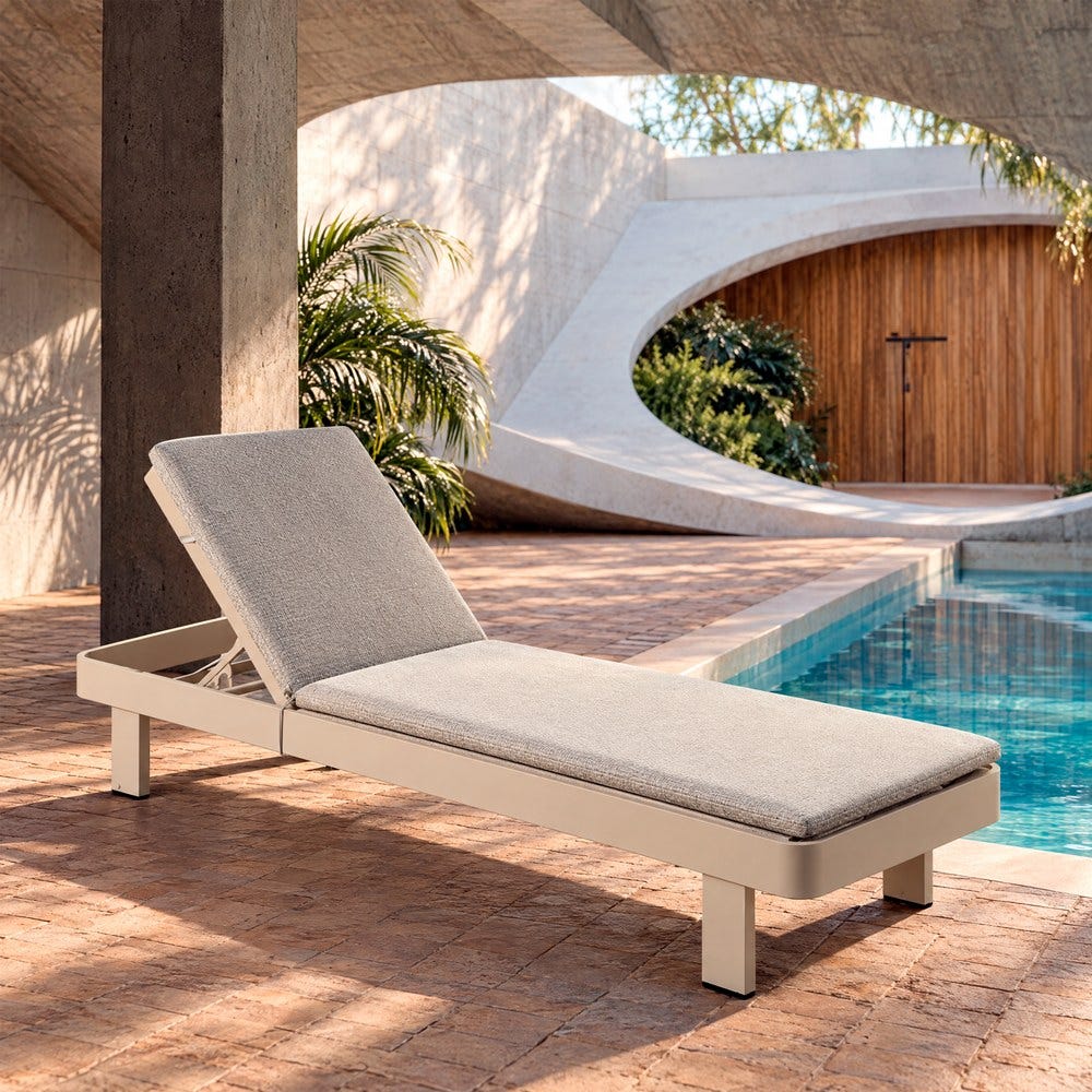 Formentor Aluminium Sun Lounger – Ivory – LoNiu Home